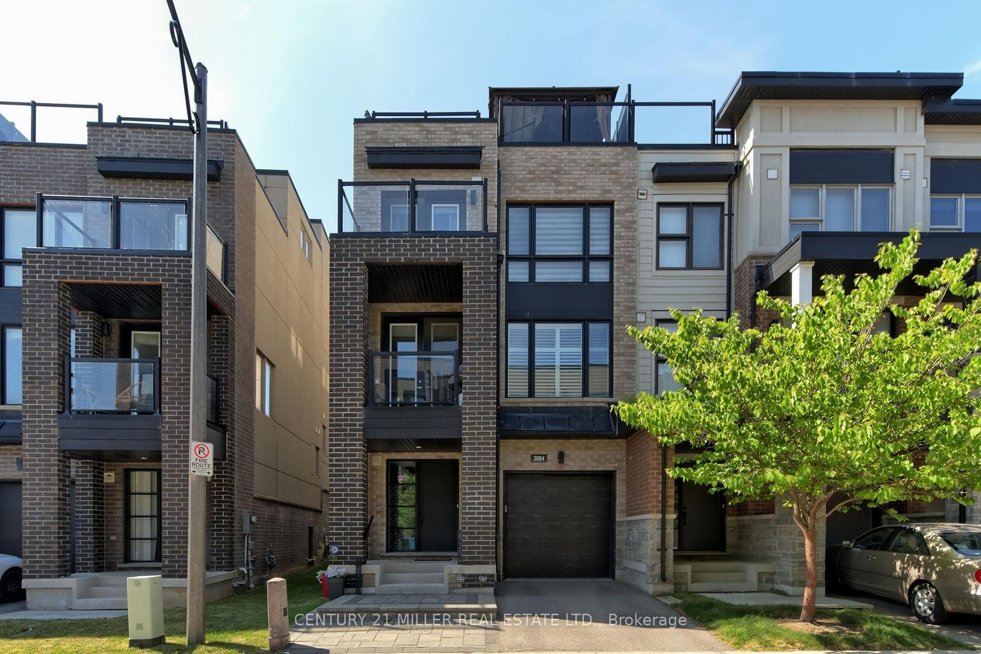3084 Cascade Common photo 1