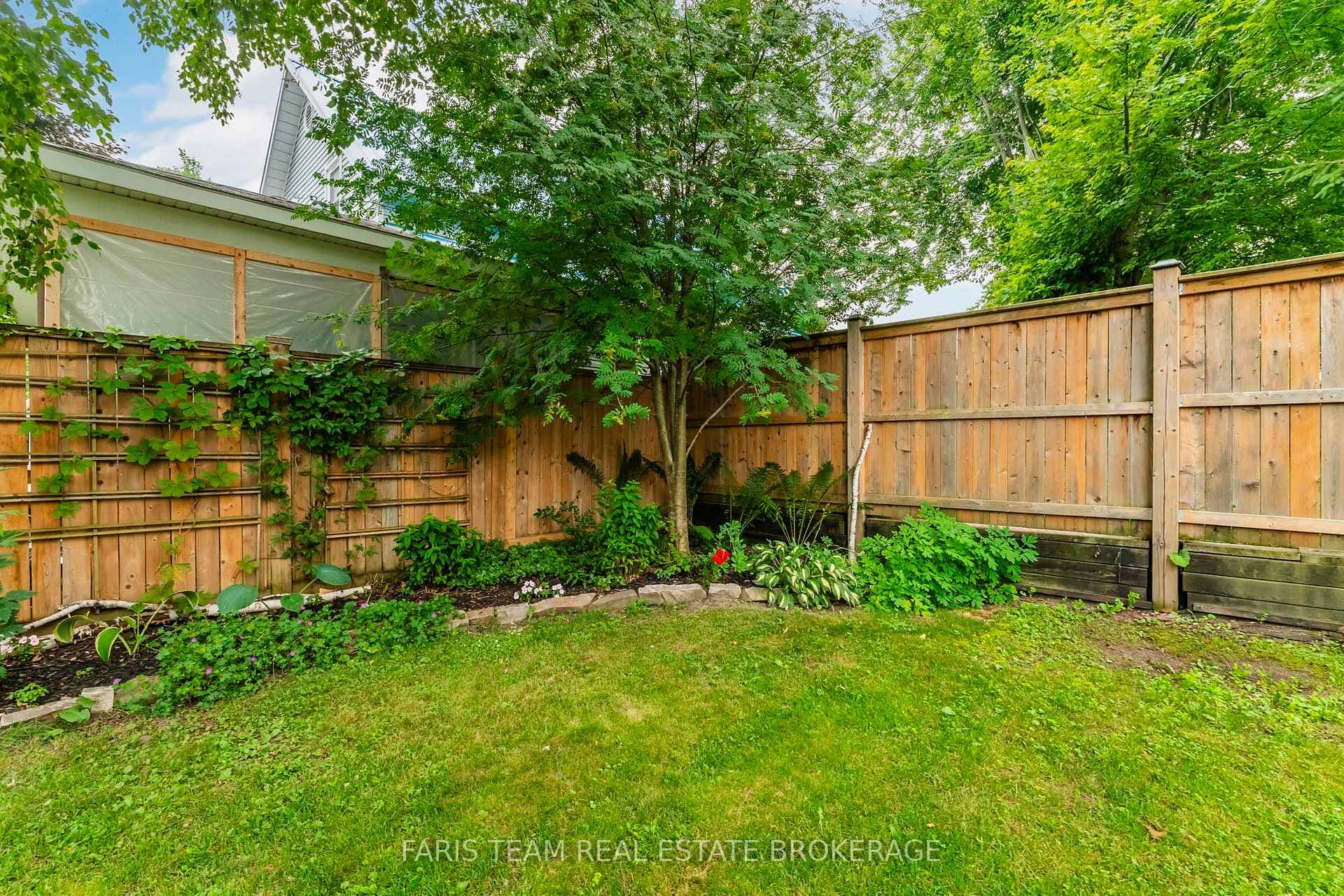 44 Jeffery Street photo 43