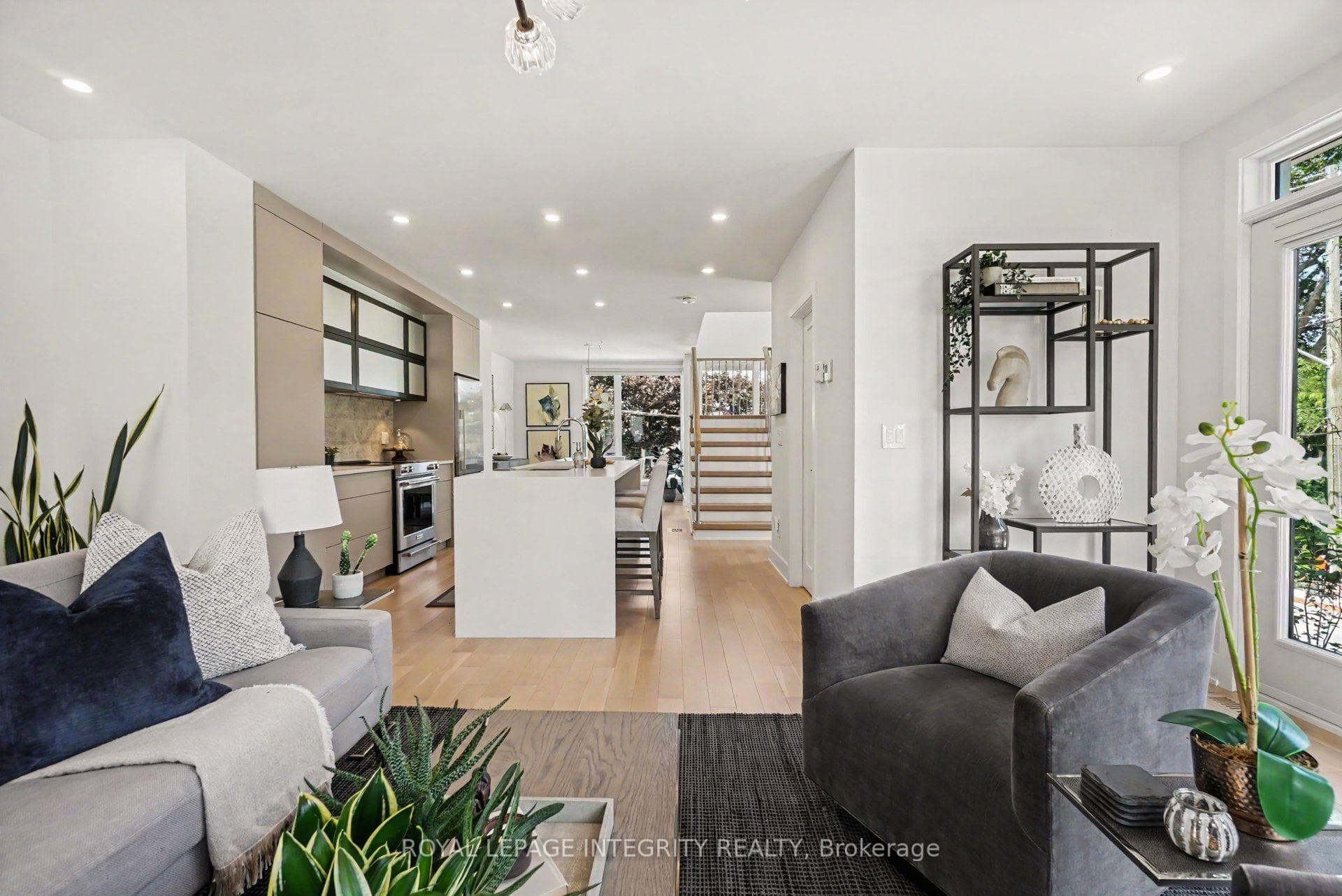140 Clare Street photo 11