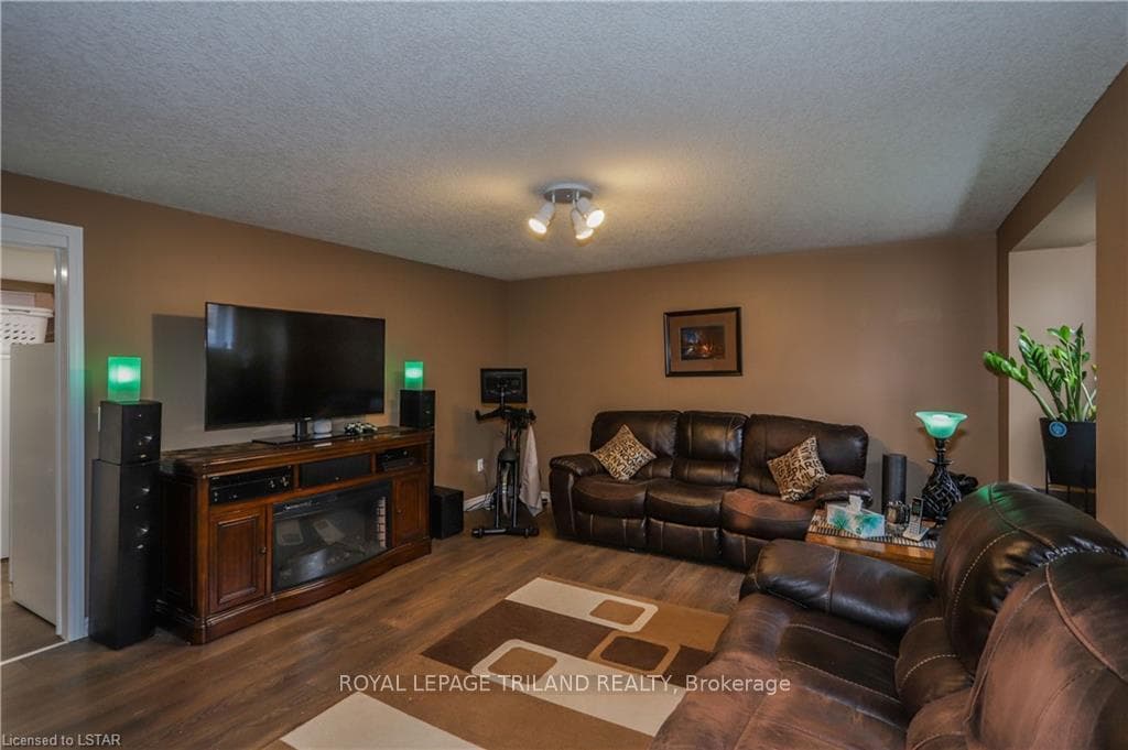 2635 BATEMAN Trail Unit 105 photo 27