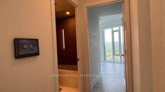 575 Bloor Street Unit 3202 photo 17