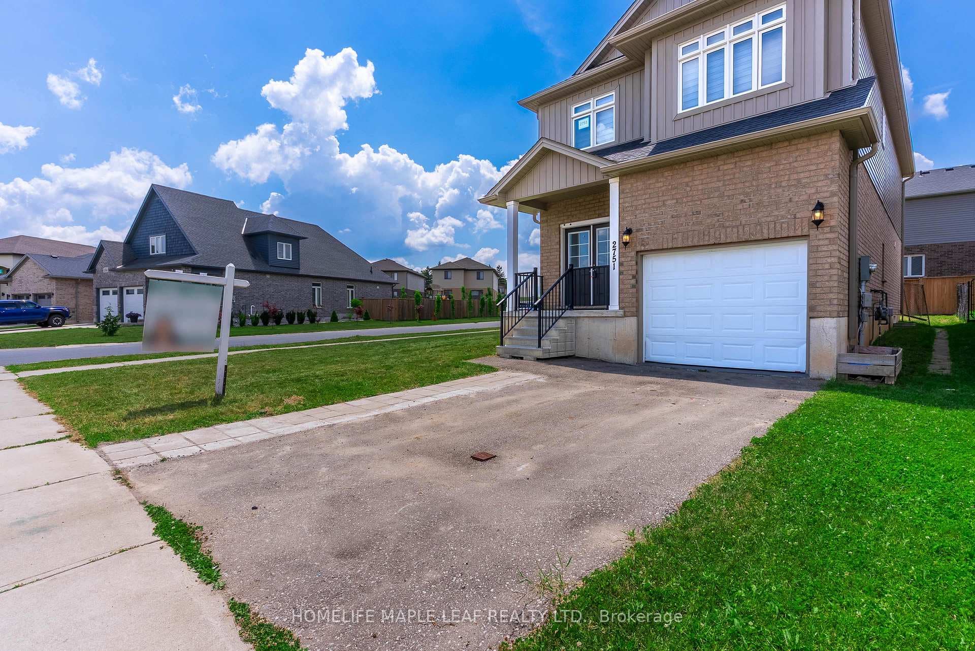 2751 Oriole Drive photo 4