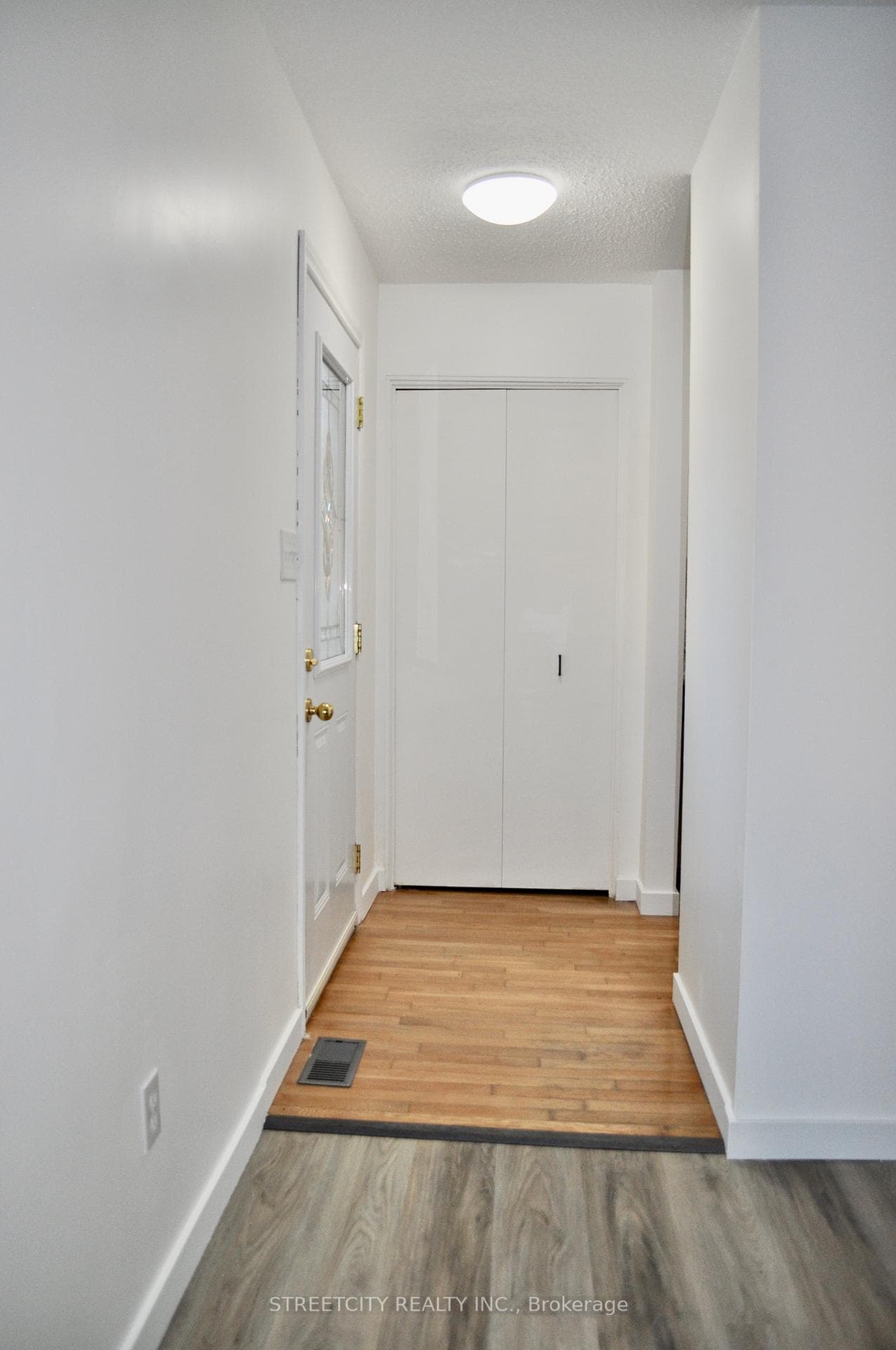 Foyer with Closet