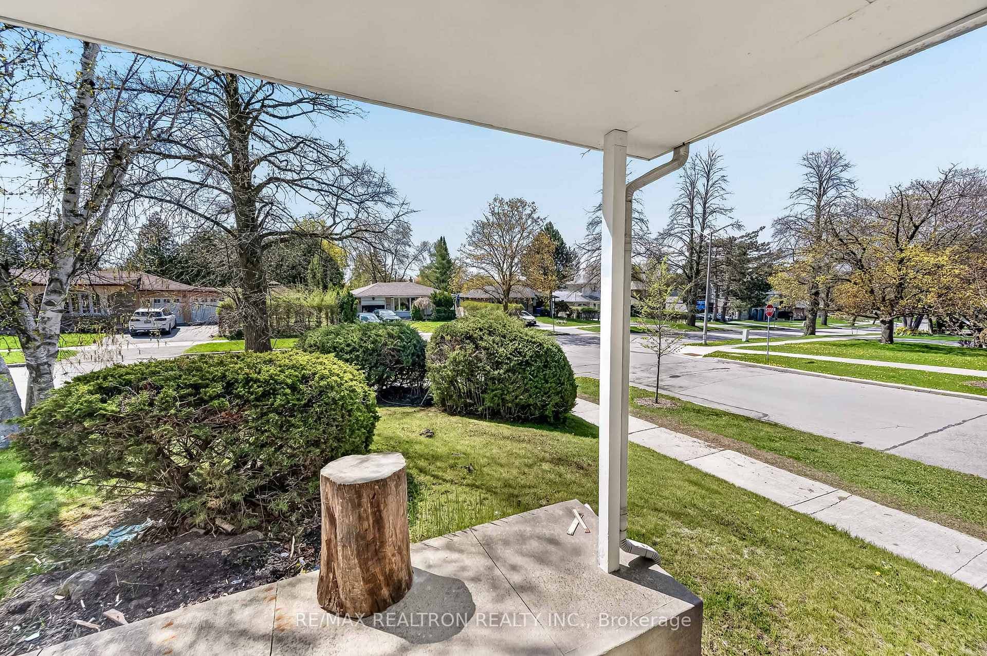 40 Threadneedle Crescent photo 5