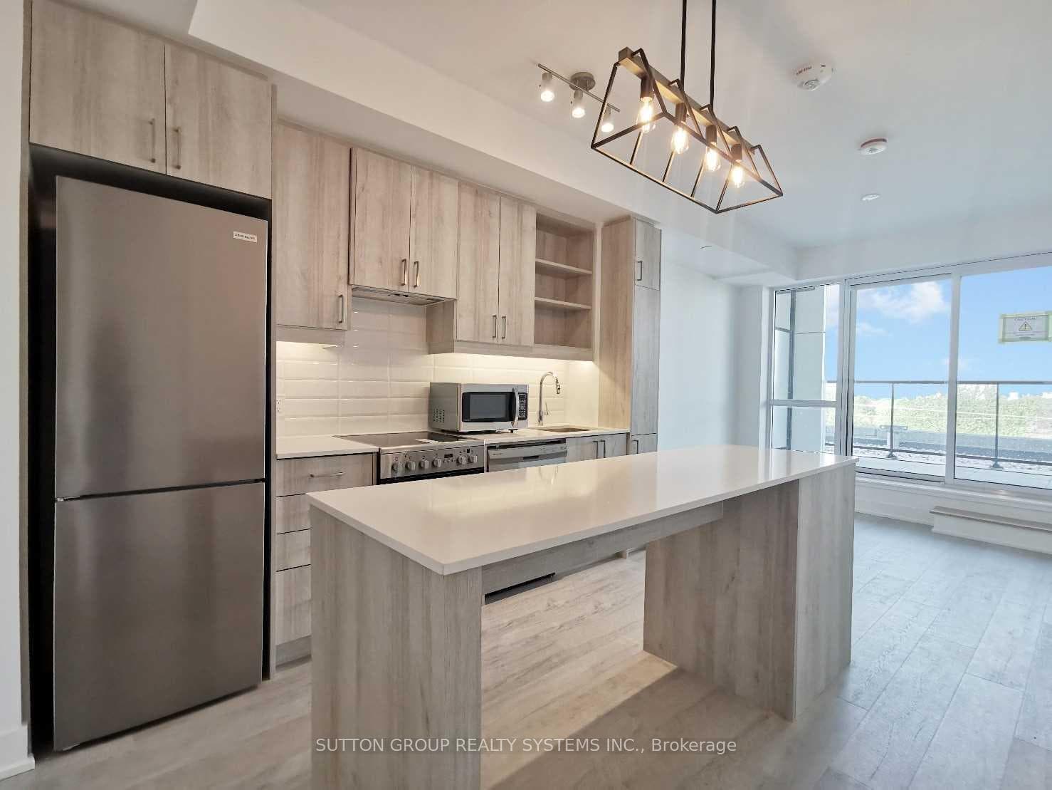 50 George Butchart Drive Unit 420 photo 3