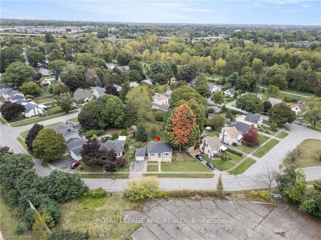 5648 ROYAL MANOR Drive photo 30