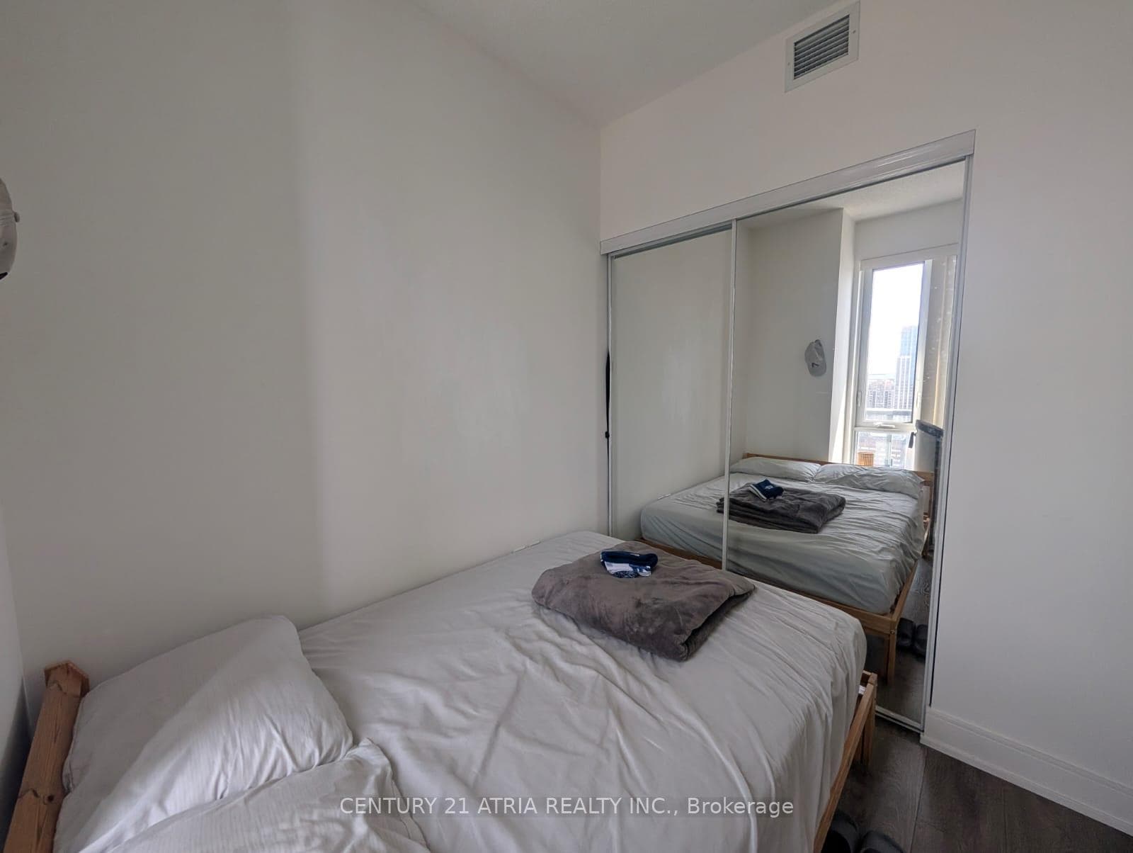 89 McGill Street Unit 3002 photo 13