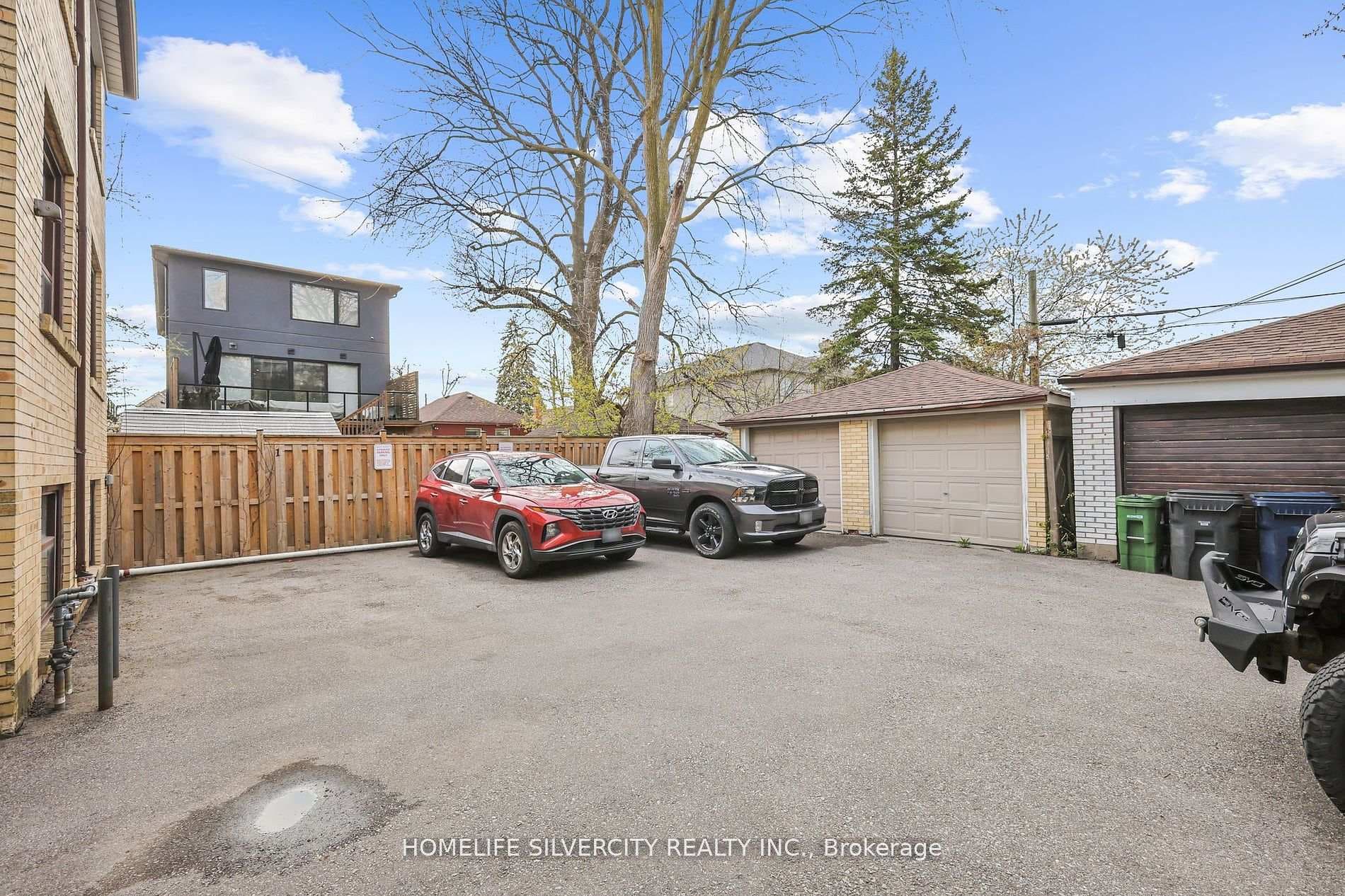430 Ridelle Avenue photo 10