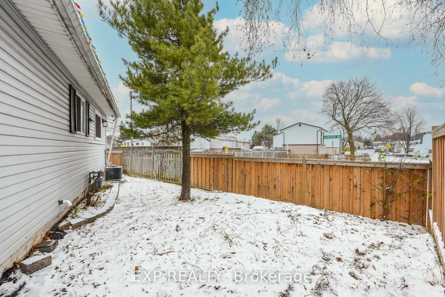 27 Huntington Court photo 25