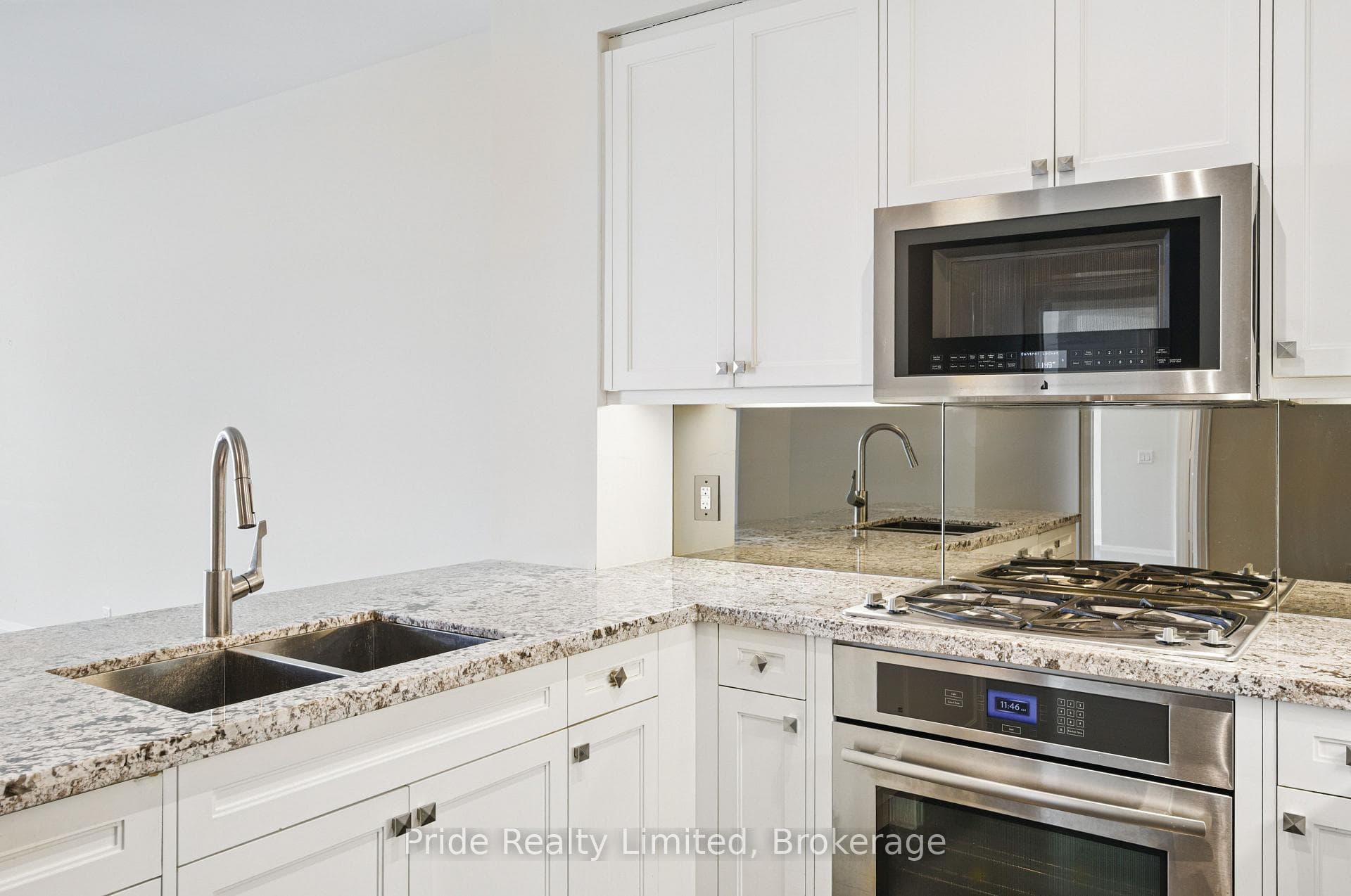 11 Bronte Road Unit 210 photo 26