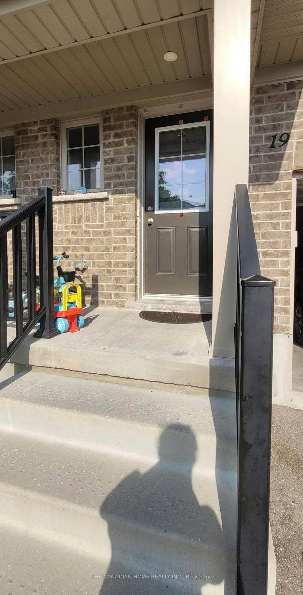 50 Pinnacle Drive Unit 19 photo 9