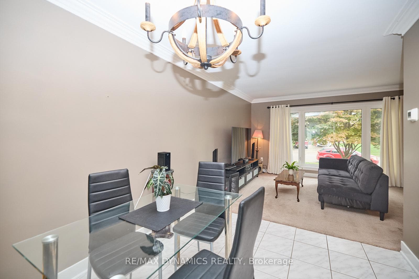 190 Price Avenue photo 6
