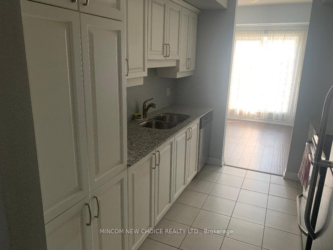 100 Dean Avenue Unit 414 photo 17