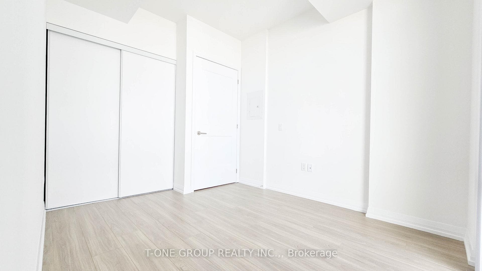 50 Dunfield Avenue Unit 3020 photo 6