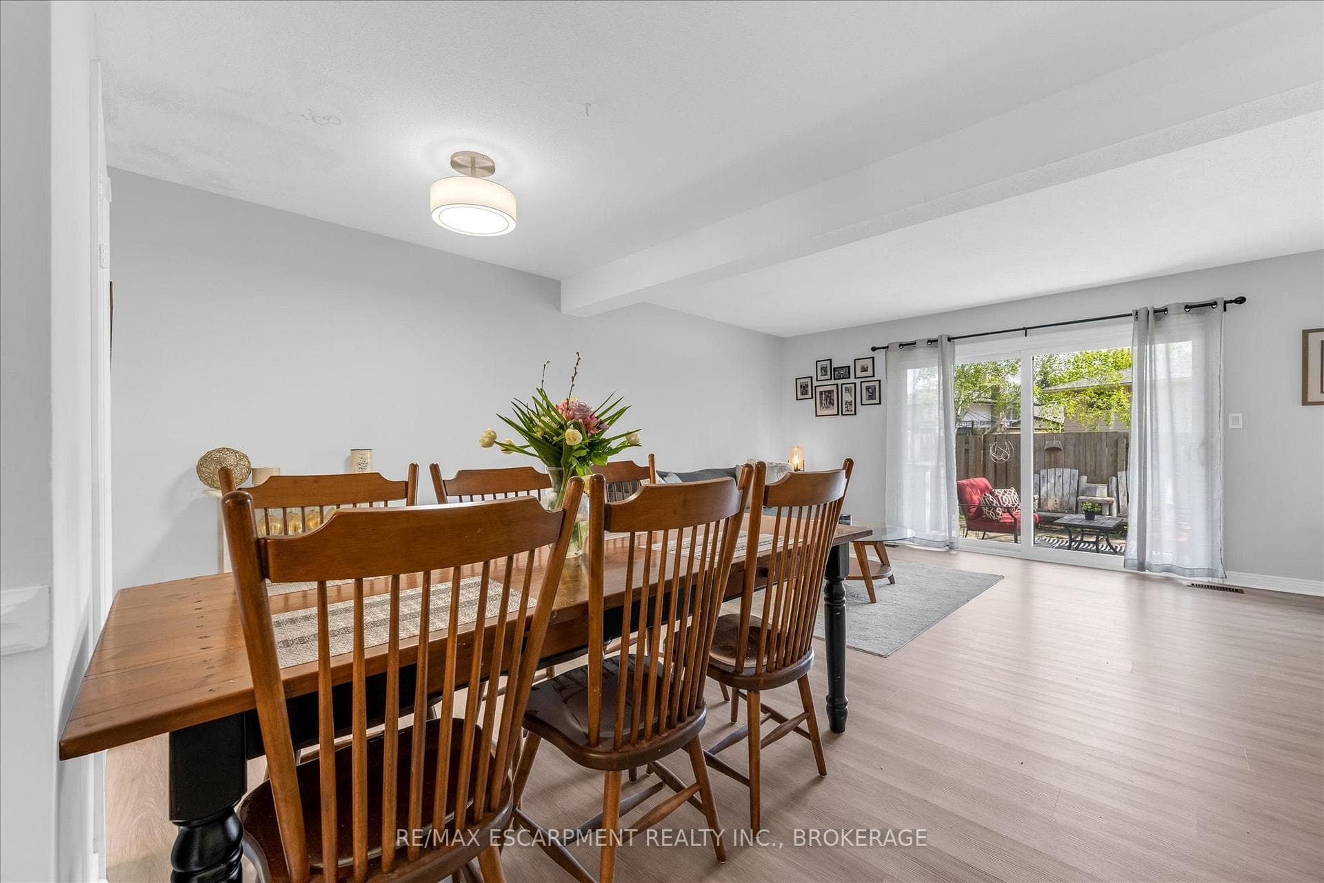 77 LINWELL Road Unit 97 photo 12