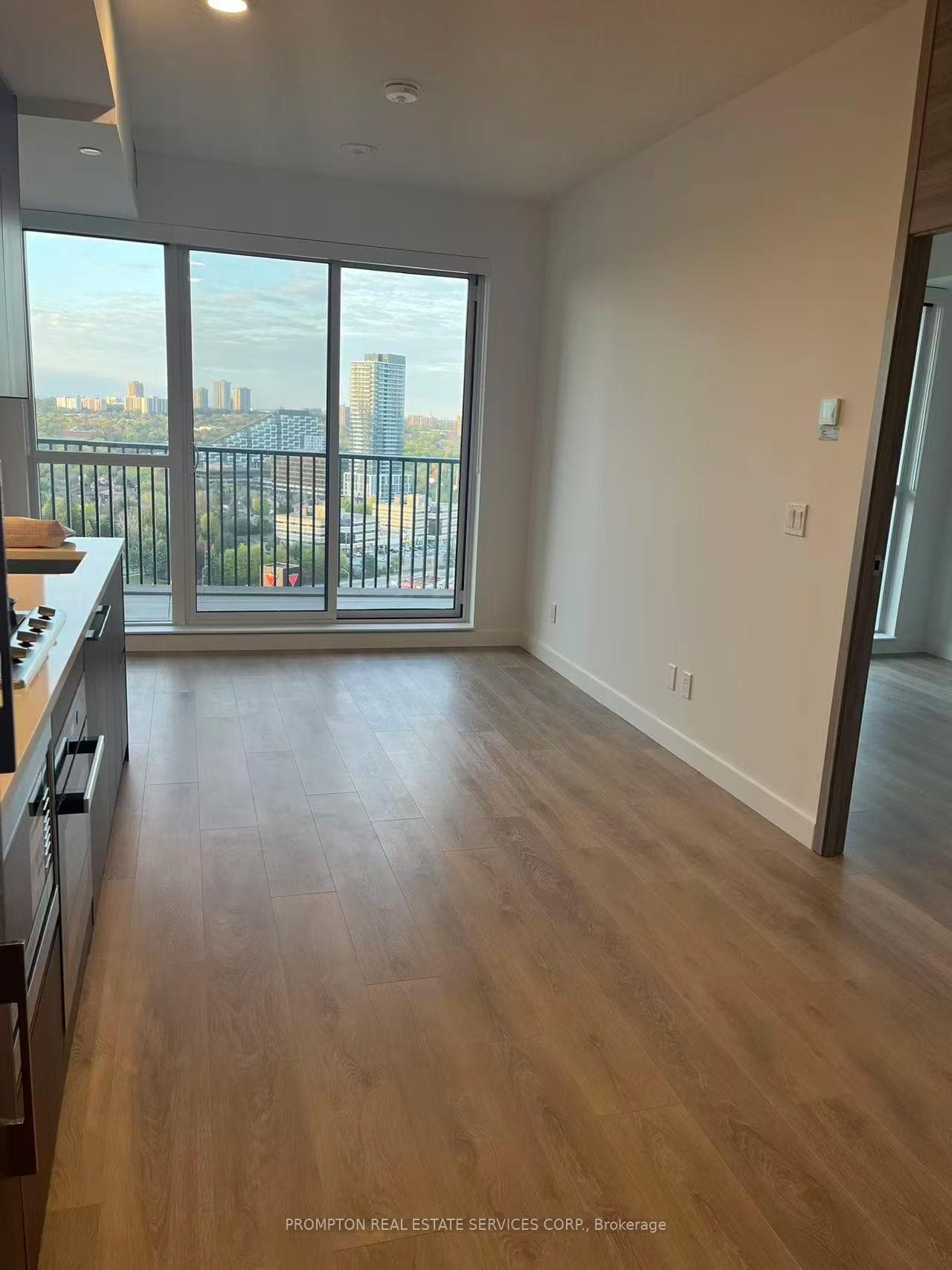 18 Esther Shiner Boulevard Unit 1808 photo 7