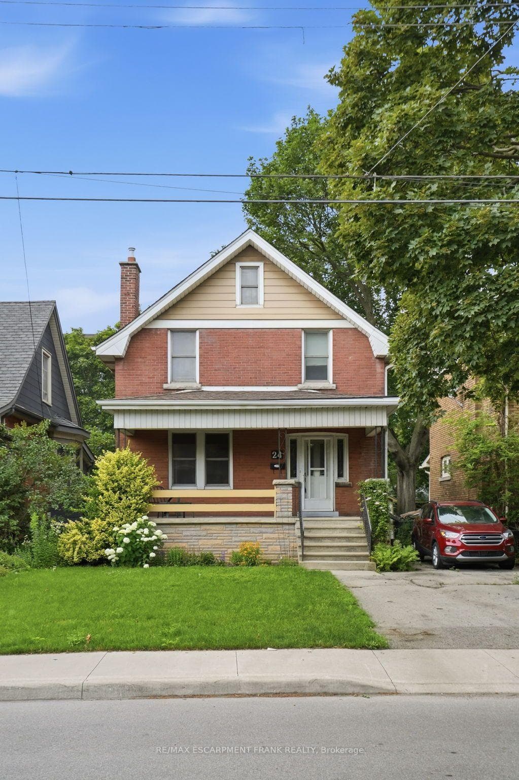 24 Cliff Avenue photo 2