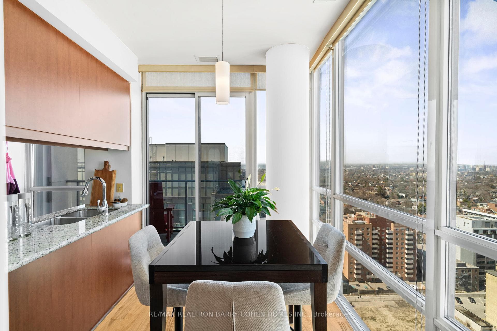 500 St Clair Avenue Unit 2103 photo 14