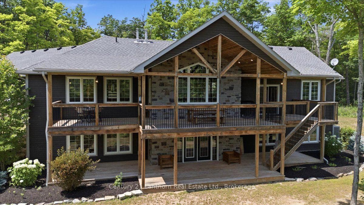 673 Lahey Road photo 8