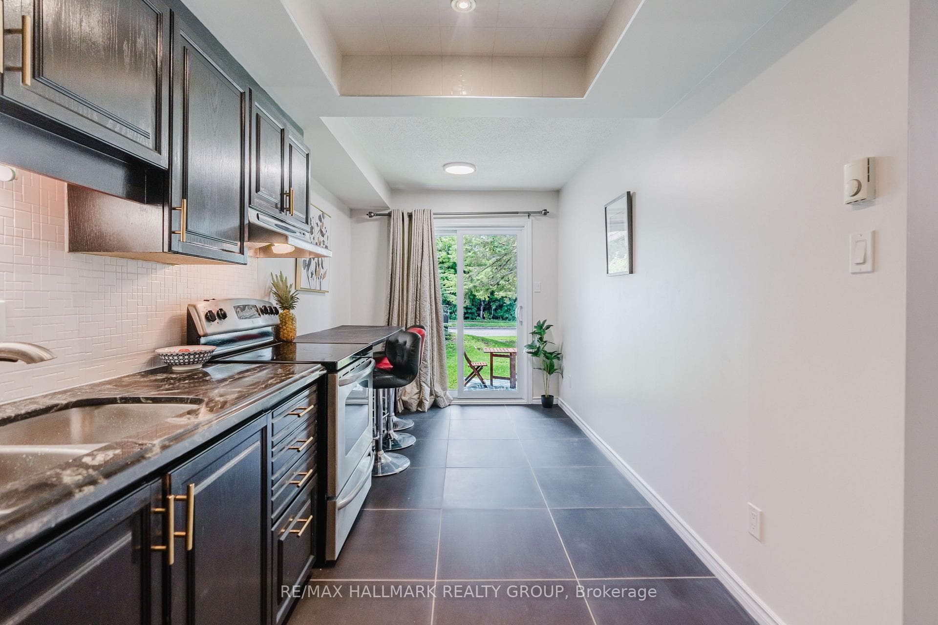 228 Harriot Private Unit 6 photo 16