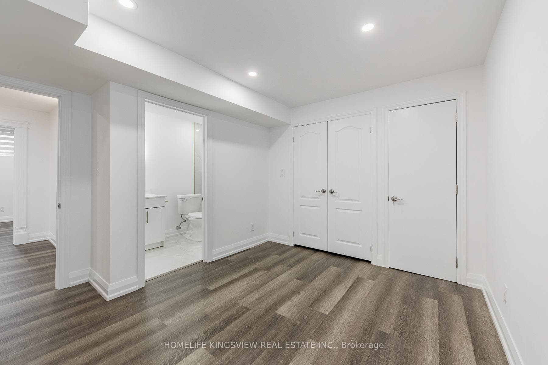 33 Brasswinds Court photo 33