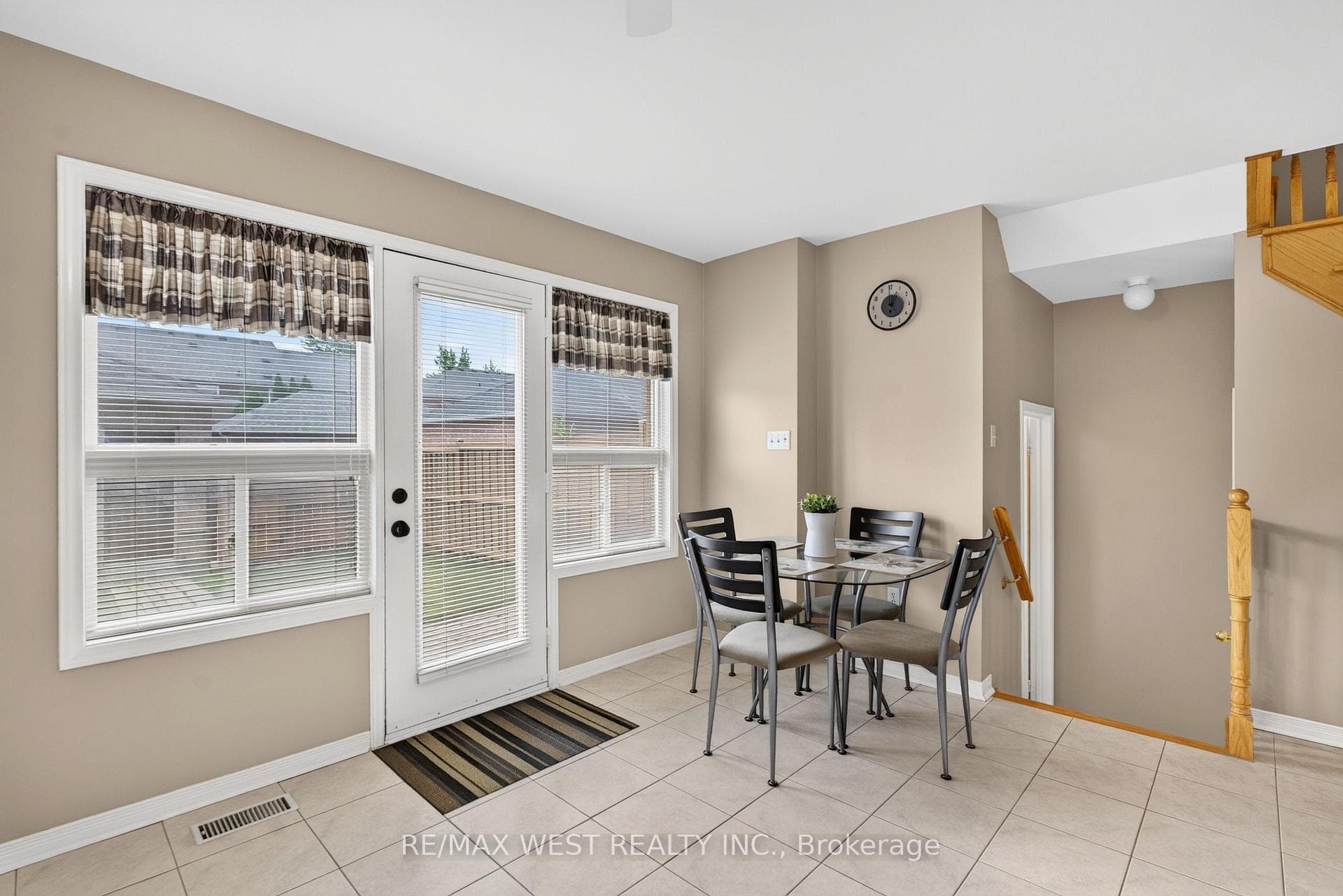 49 Sonoma Boulevard photo 6
