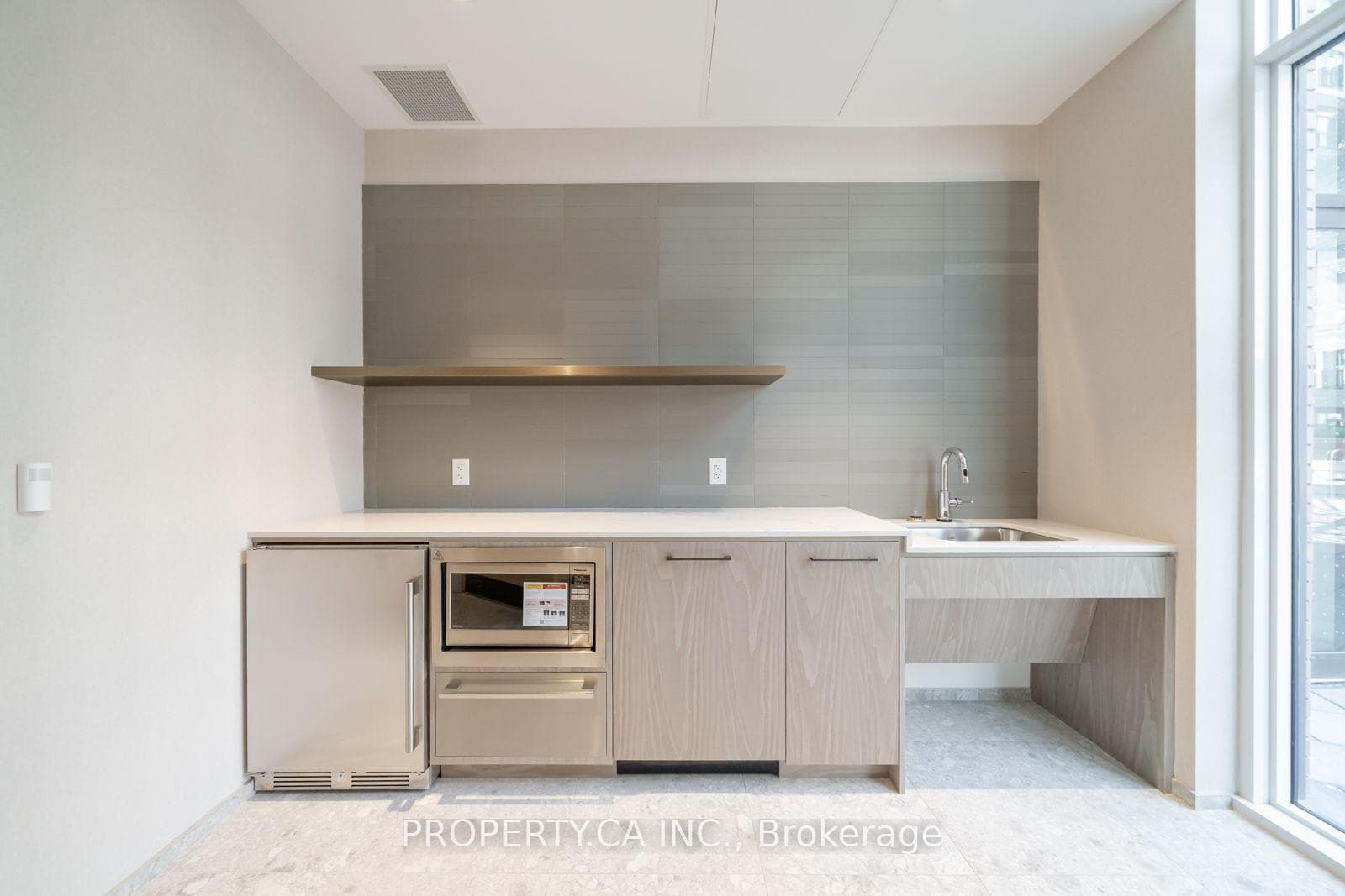 10 Oak Street Unit 1409 photo 27
