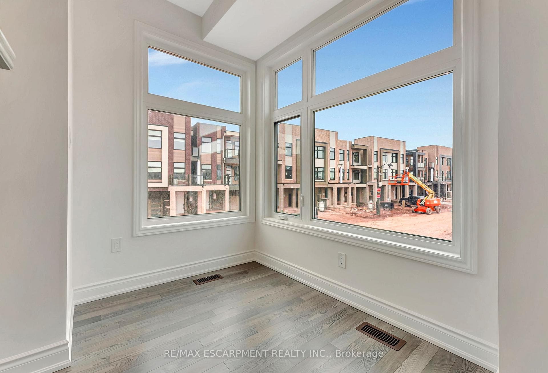 1404 Courtleigh Trail photo 18