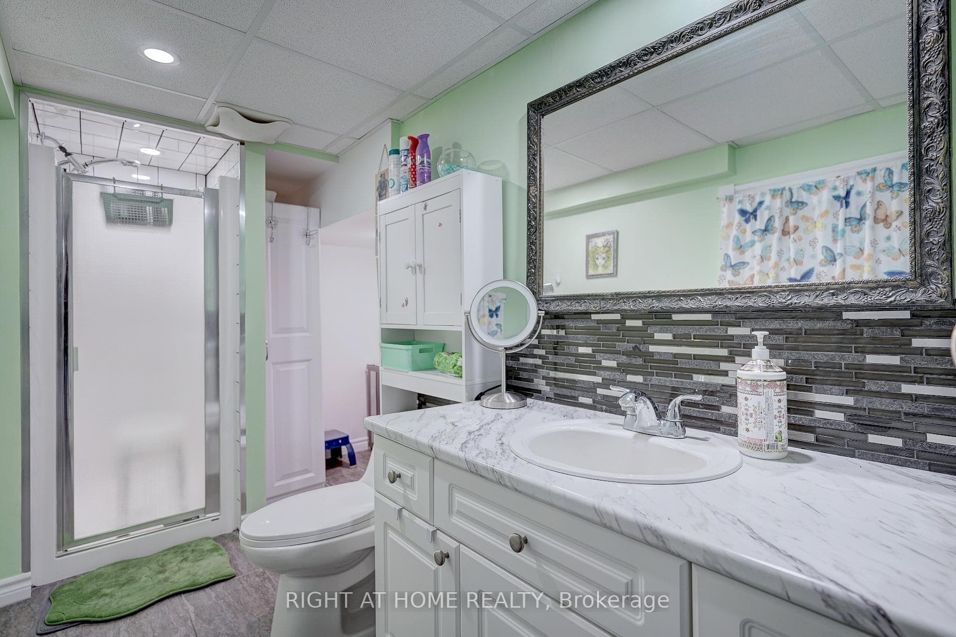 146 Eastmount Street photo 28