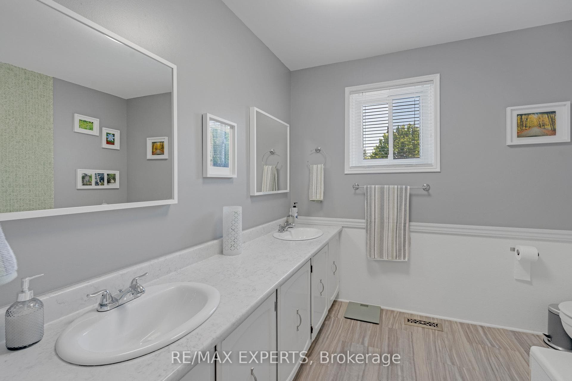 68 Sherin Court photo 27