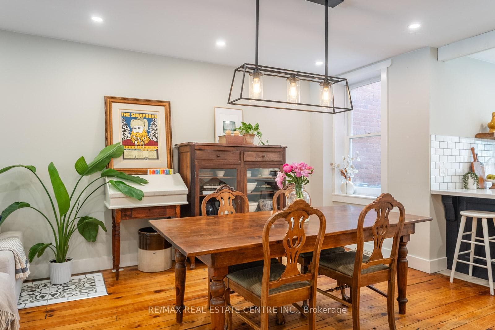 34 Zina Street photo 7