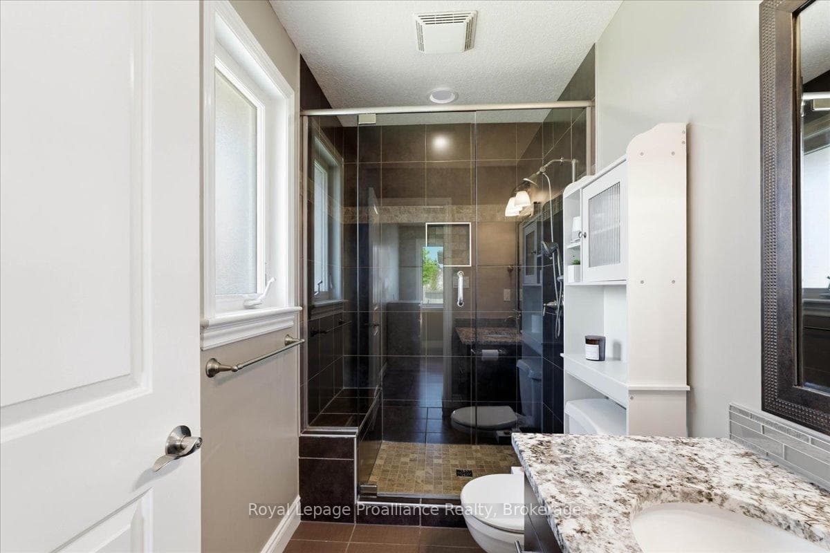 13 Freedom Crescent photo 20