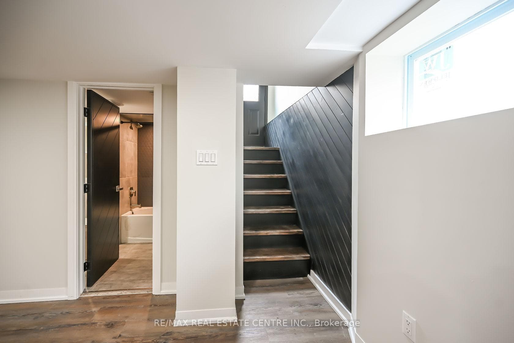 43 Mahony Avenue Unit 2 photo 29