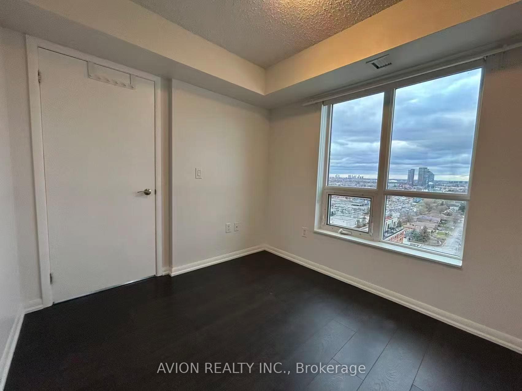 800 Lawrence Avenue Unit 1720 photo 12