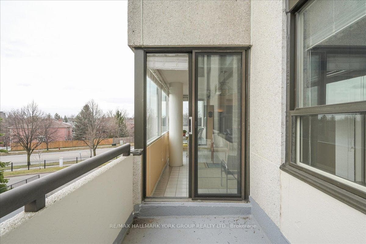 Balcony 3