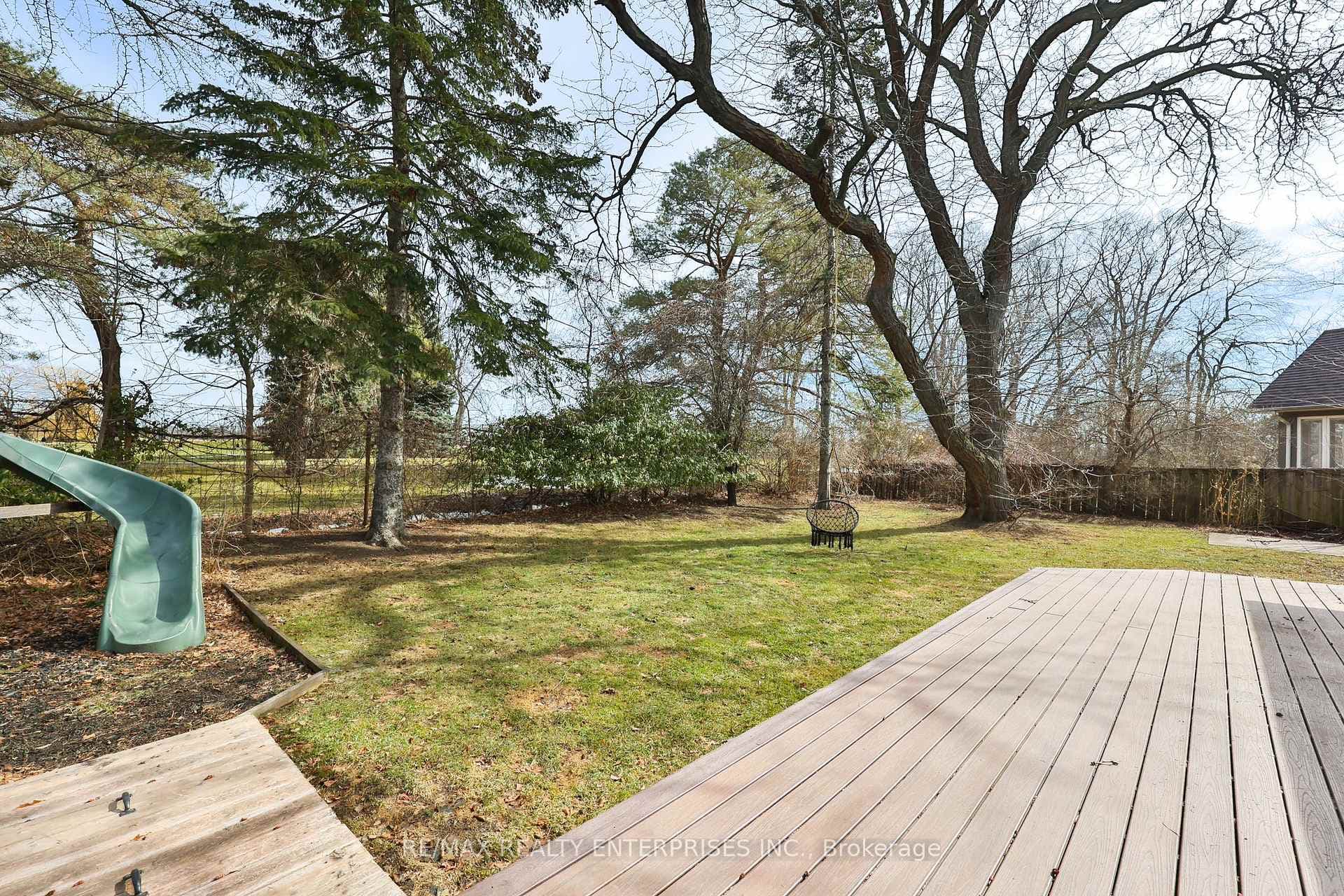 1439 Larchview Trail photo 40