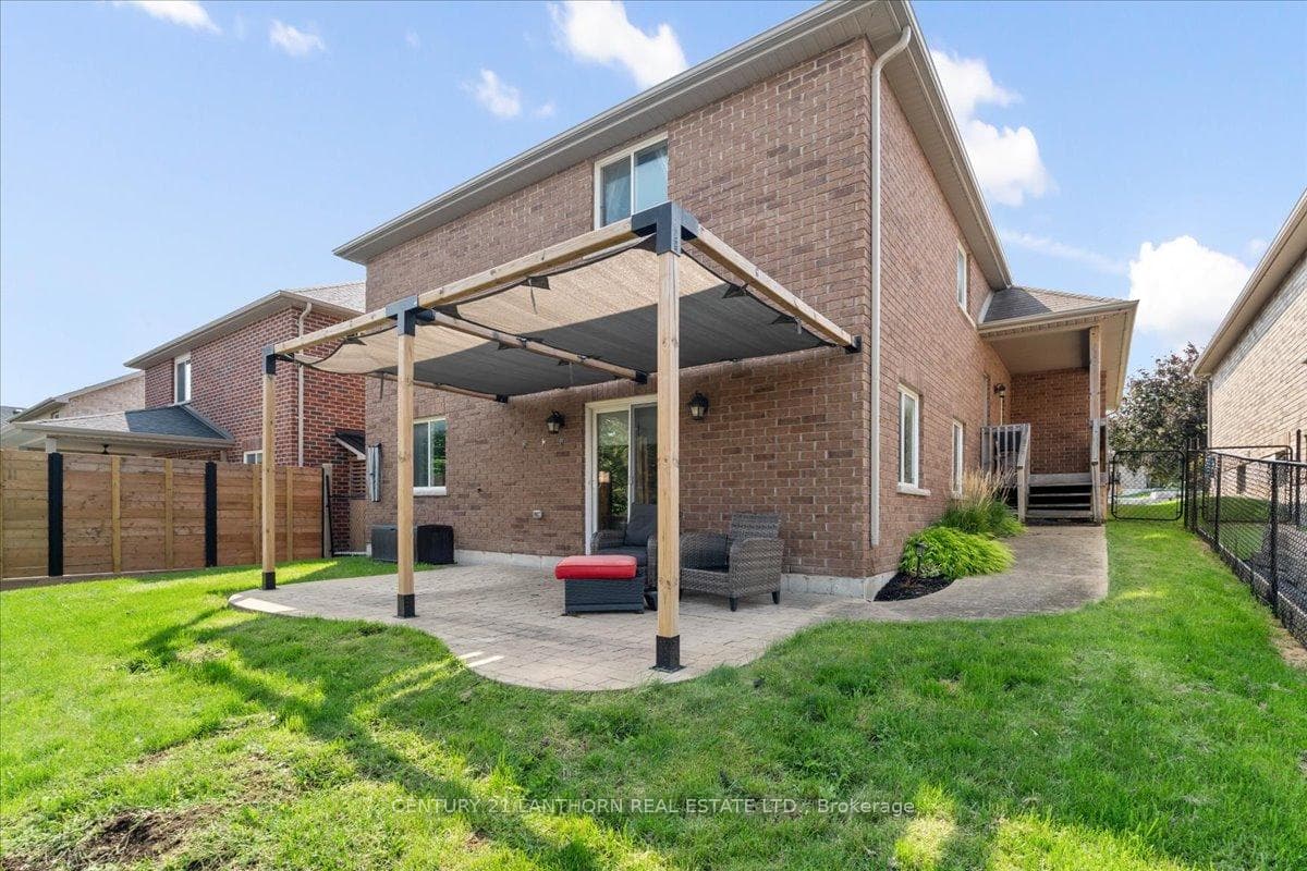 18 McDougall Drive photo 38