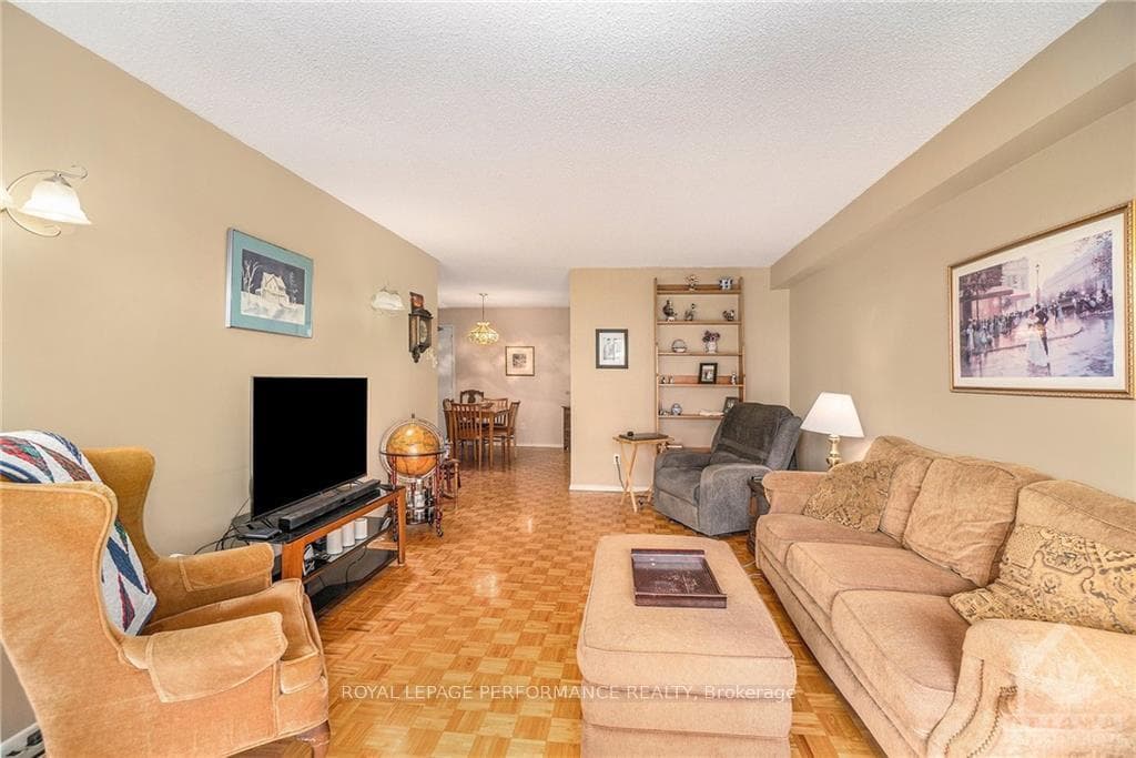 158B MCARTHUR Avenue Unit 1505 photo 3