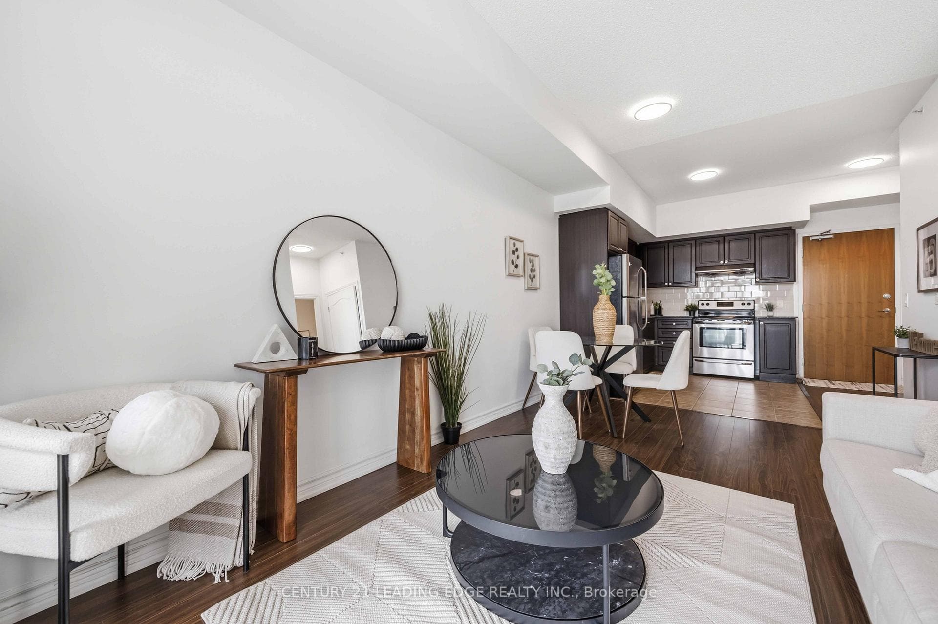 8323 kennedy Road Unit 612 photo 9
