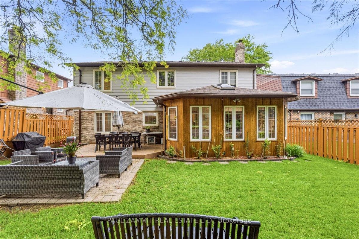 39 Woolsthorpe Crescent photo 42