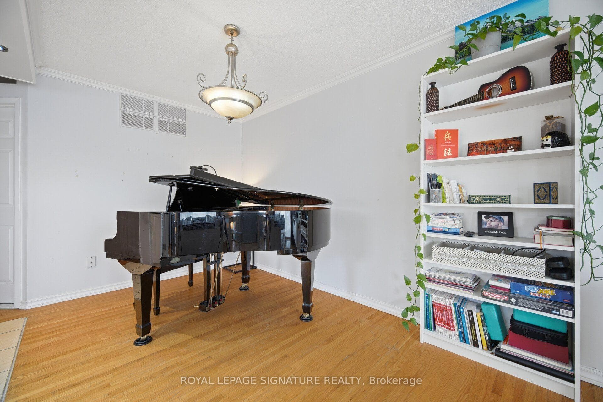 51 Wilton Drive photo 12