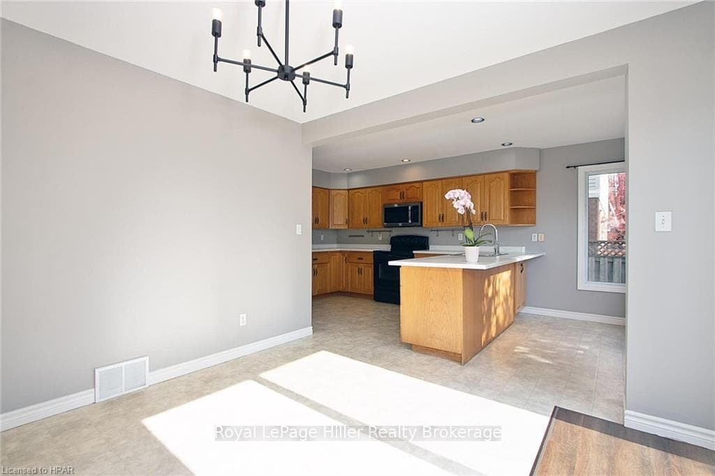 11 WINGFIELD Avenue photo 15