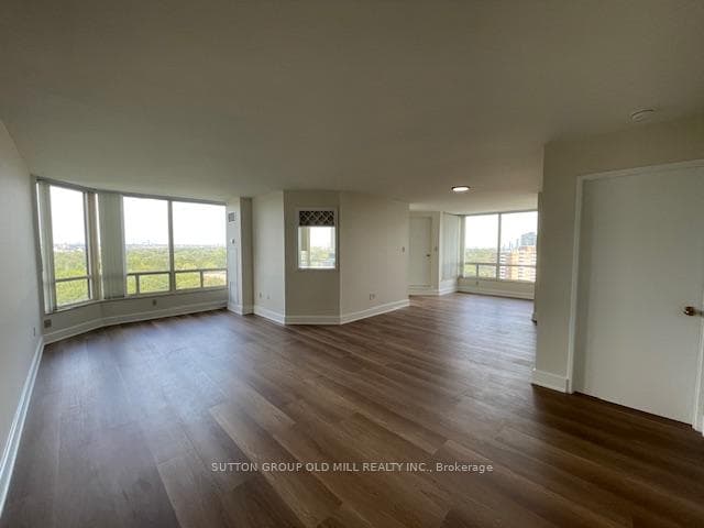 1300 Islington Avenue Unit 1807 photo 11