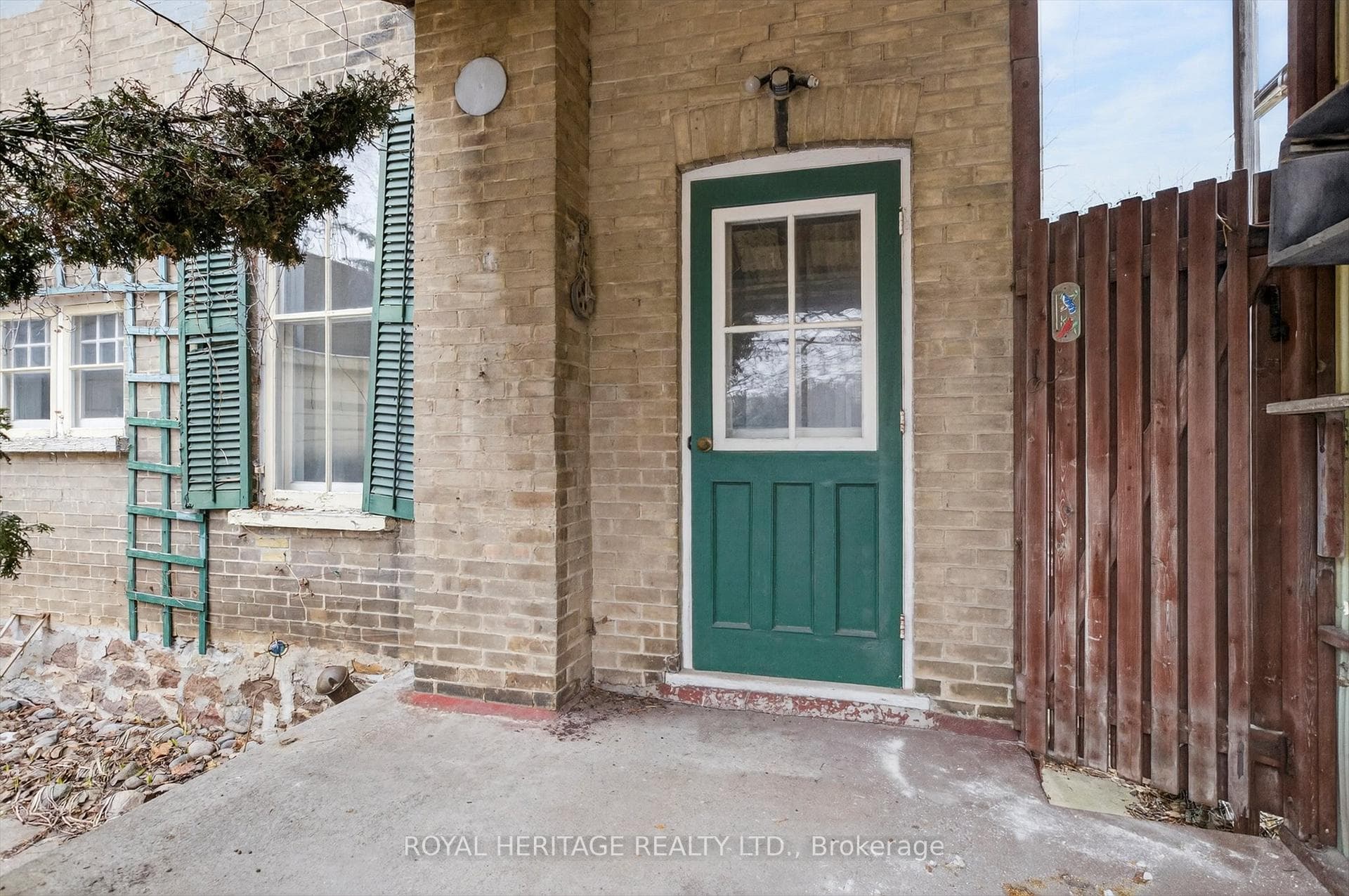 780 Water Street photo 39