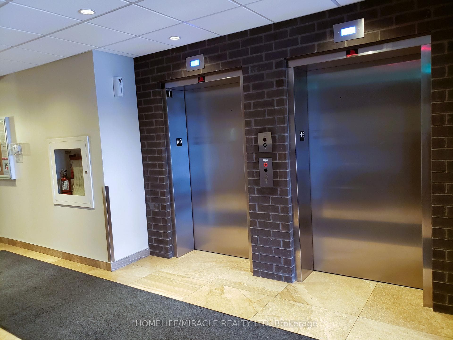 7400 Markham Road Unit 103 photo 4