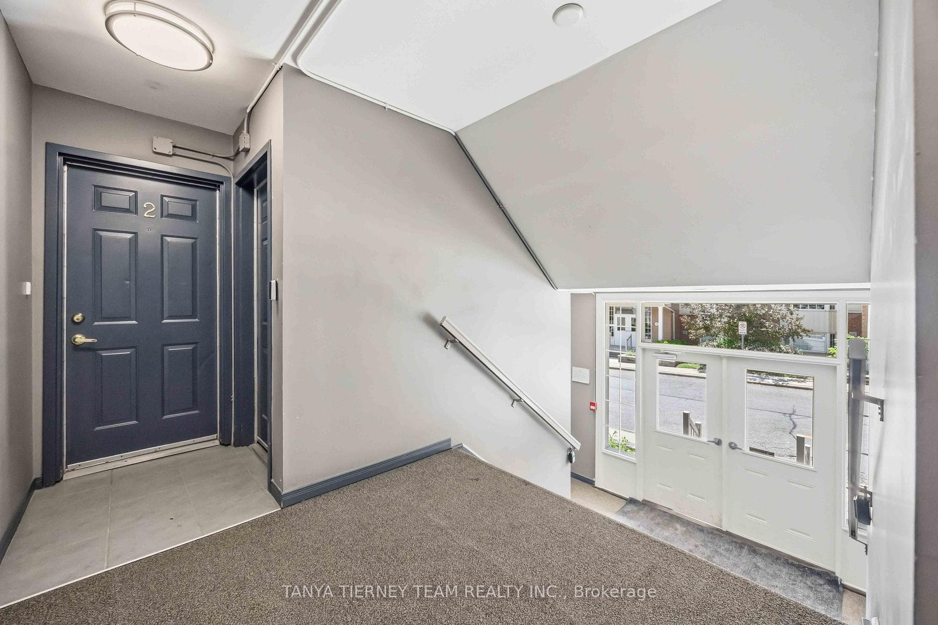 21 Petra Way Unit 2 photo 5
