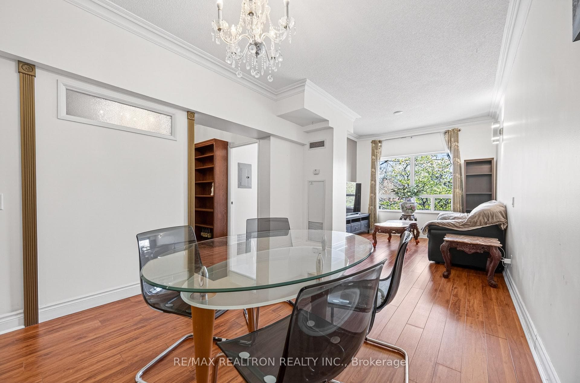 1 Clairtrell Road Unit 205 photo 21