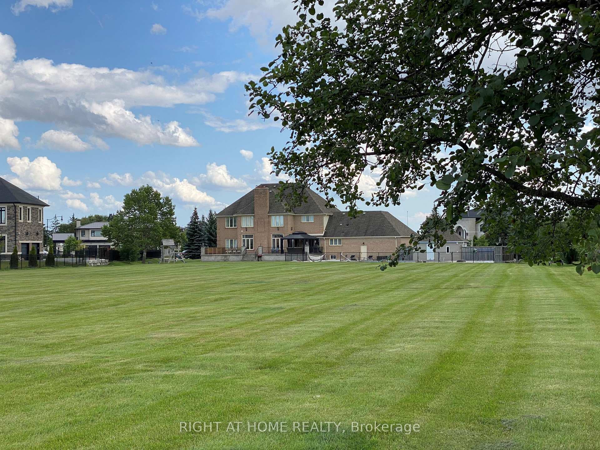 23 Fenton Way photo 5