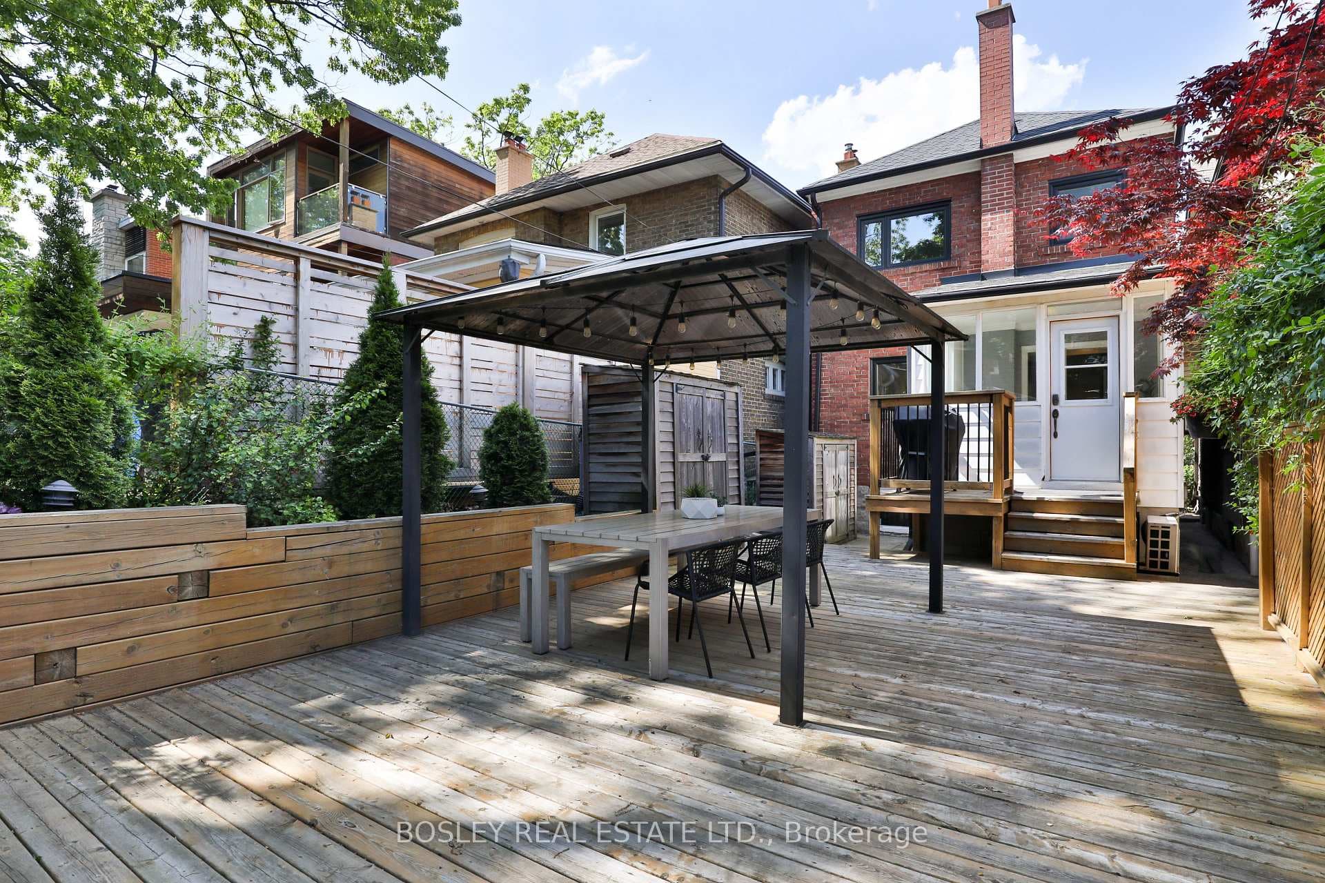 53 Woodside Avenue photo 38