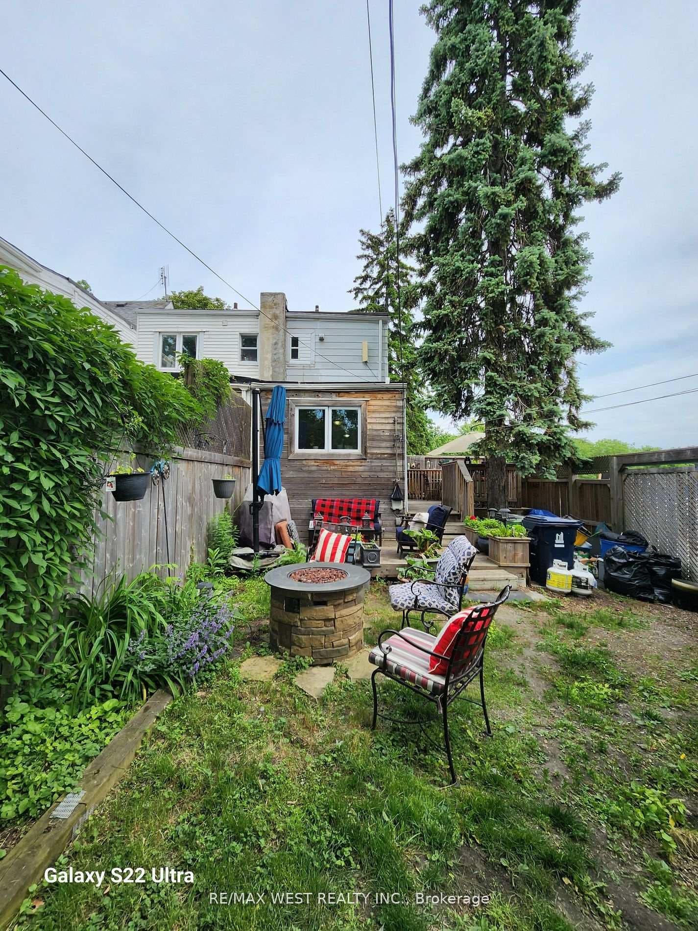 223 Oakcrest Avenue photo 19